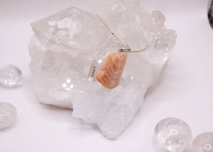 Mondstein - Ketten-Anhänger