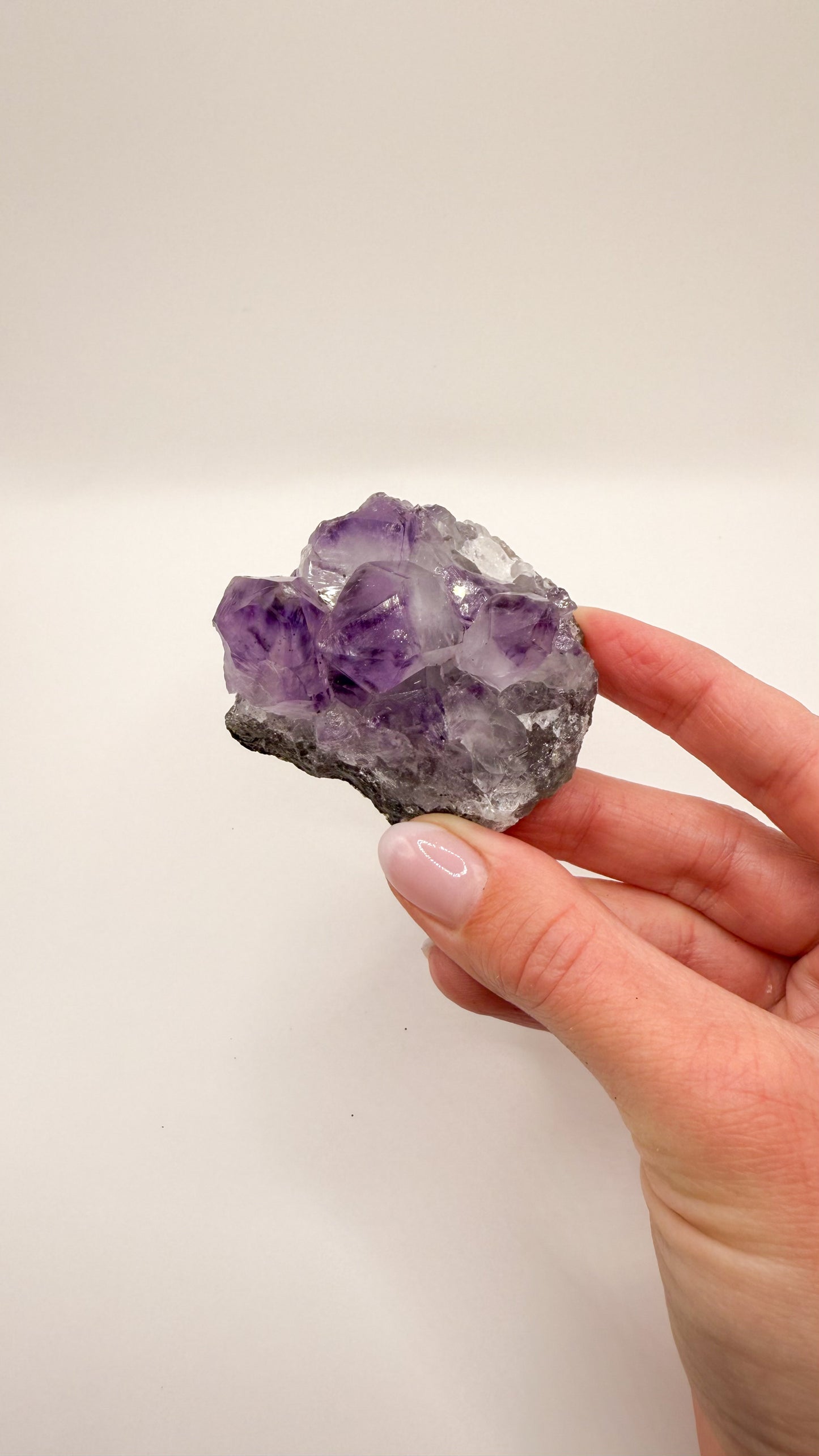 Amethyst - Druse / Stufe (Größe M)