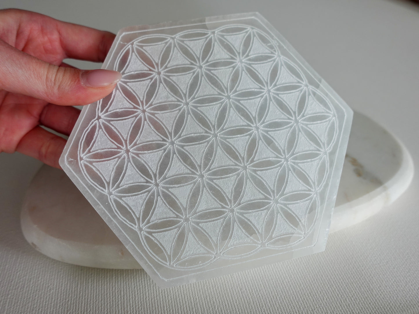 Selenit - Ladeplatte (Sechseck - 14 cm)