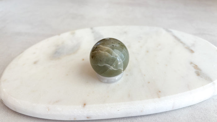 Grüner Mondstein (Garnierit) Kugel - verschiedene Größen