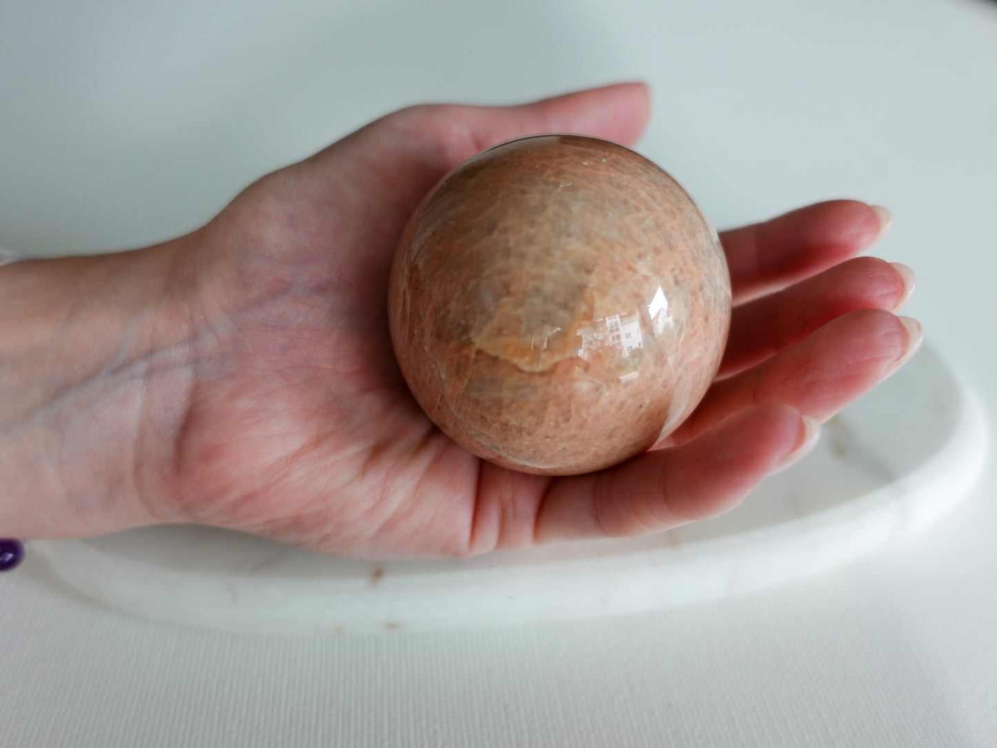 Mondstein (Pfirsich-Mondstein) Kugel - 55 mm